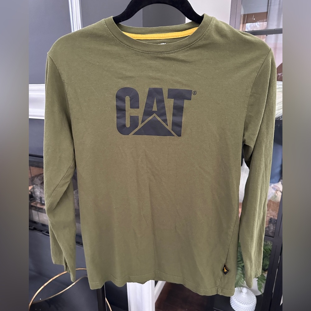 CAT boys long sleeve T-shirt, size XL/18.